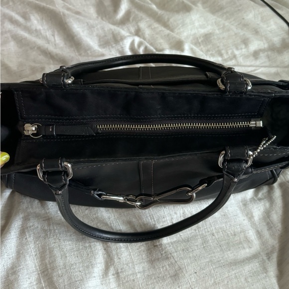 Coach Hampton Tote - Picture 6 of 7